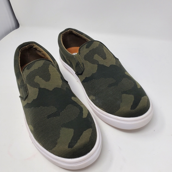 Steve Madden | Ecentric Camo Sneakers Size 11 EUC - Picture 7 of 11